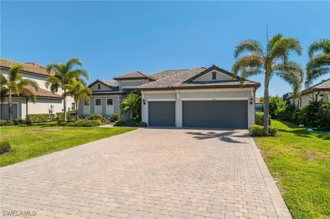 19127 Elmdale Way, Estero, FL 33928 photo 2