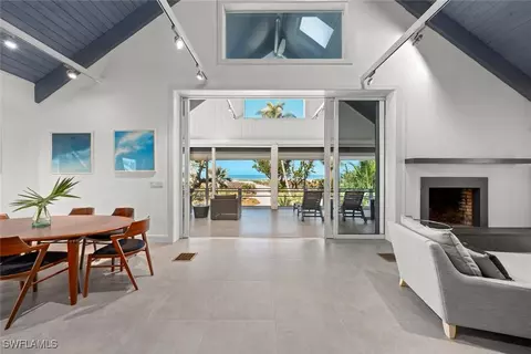 16886 Captiva Dr, Captiva, FL 33924