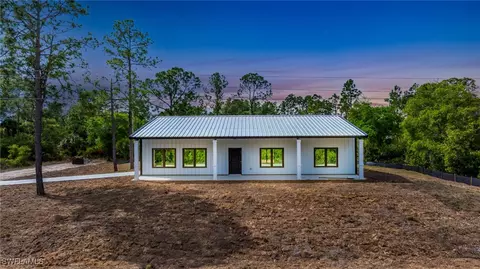 4192 E 24th St, Alva, FL 33920