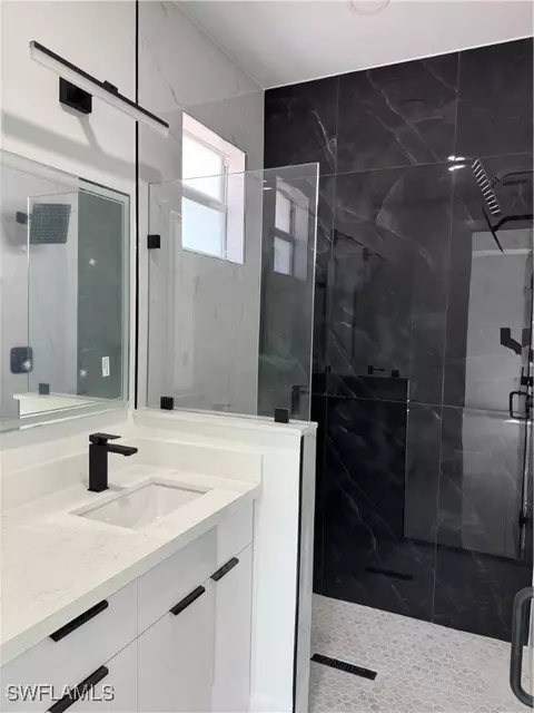 928 Anthony St E, Lehigh Acres, FL 33974 photo 11