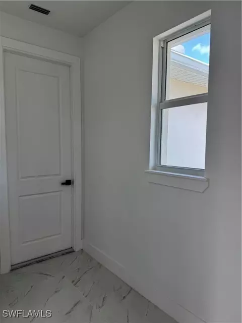 928 Anthony St E, Lehigh Acres, FL 33974 photo 14