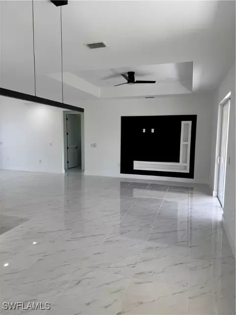 928 Anthony St E, Lehigh Acres, FL 33974 photo 5