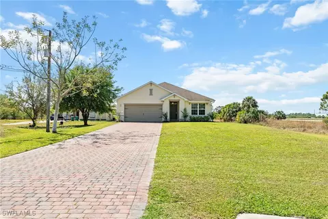 2920 35th Ave NE, Naples, FL 34120
