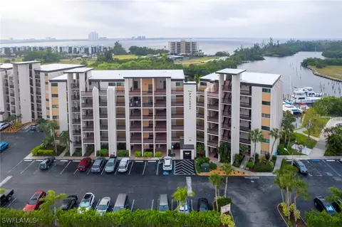 3462 Hancock Bridge Pkwy #212, North Fort Myers, FL 33903