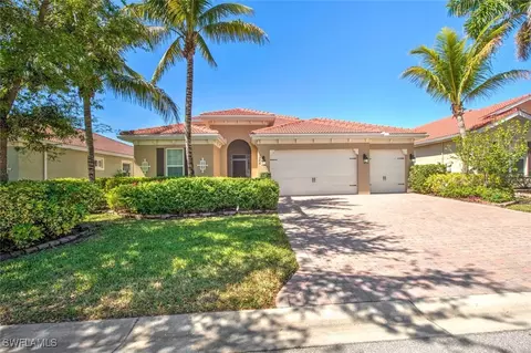 3992 Ashentree Ct, Fort Myers, FL 33916
