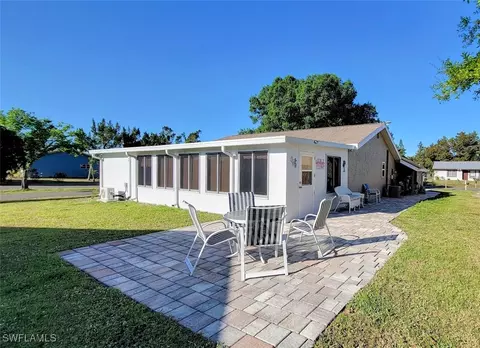 Exterior - 2015 Schooner Dr, Labelle, FL 33935 photo 2 of 4