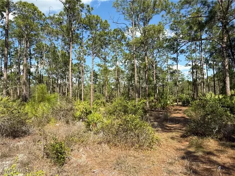 1670 Lake Ave, Lehigh Acres, FL 33972