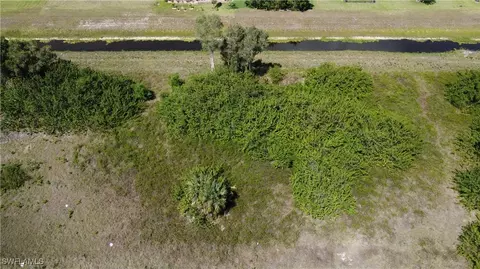 433 Paddock St, Lehigh Acres, FL 33974