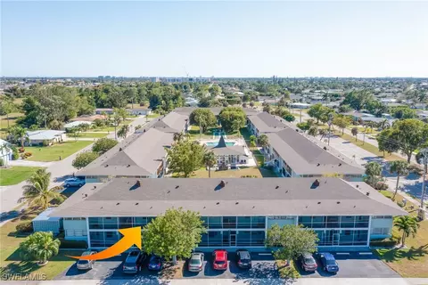 402 SE 42nd Ter #8, Cape Coral, FL 33904