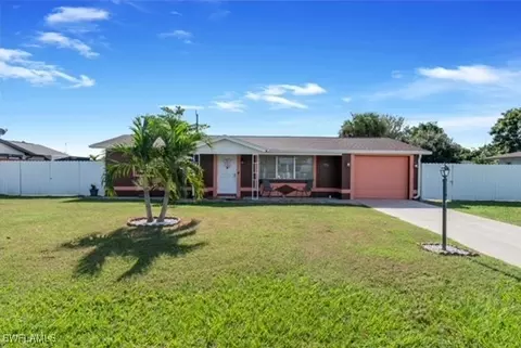 1216 Archdale St, Lehigh Acres, FL 33936
