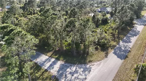 1048 Norton Ave S, Lehigh Acres, FL 33974