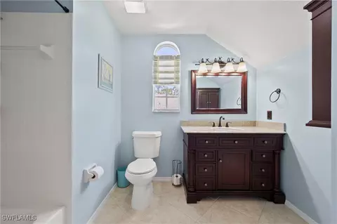 Bath - 4259 Ute Ct, Estero, FL 33928 photo 3 of 3