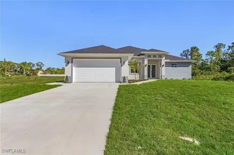 4818 3rd St W, Lehigh Acres, FL 33971
