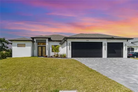1025 SW 18th Ter, Cape Coral, FL 33991