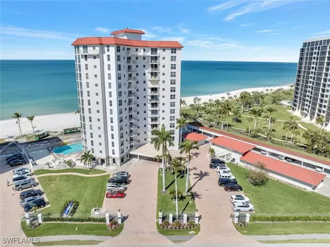 10701 Gulf Shore Dr #800, Naples, FL 34108
