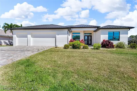 2201 El Dorado Pkwy W, Cape Coral, FL 33914