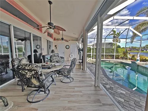 3921 Spring Garden Ln, Estero, FL 33928 photo 2