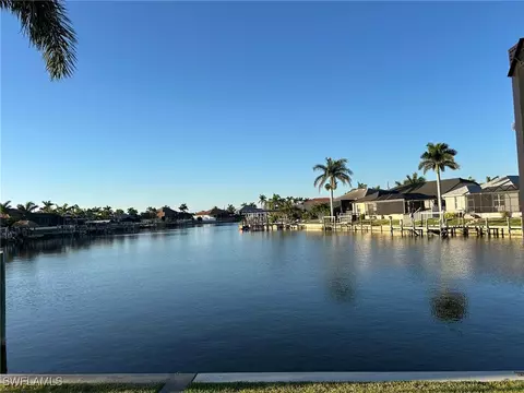 2813 SW 31st Ln, Cape Coral, FL 33914
