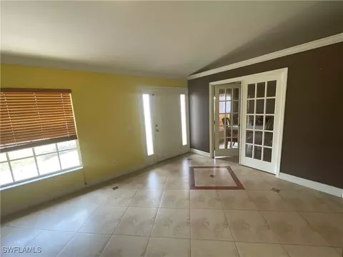 1521 NE 13th Ave, Cape Coral, FL 33909