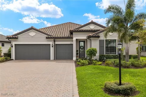 19743 Beechcrest Pl, Estero, FL 33928
