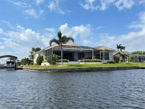 1735 SE 41st St, Cape Coral, FL 33904