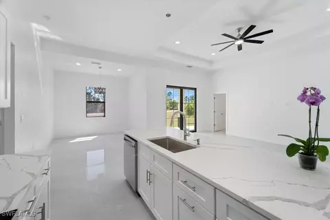 9020 S Casa Ct, Labelle, FL 33935 photo 11