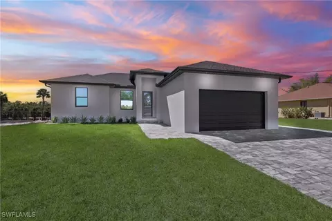 1511 Evalena Ln, North Fort Myers, FL 33917