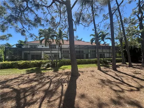 164 Edgemere Way S, Naples, FL 34105