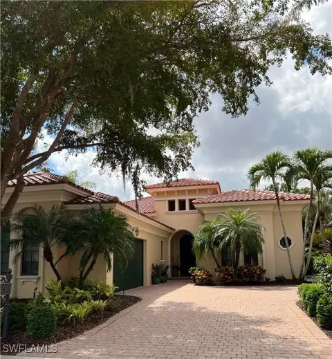 9855 Bay Mdw, Bonita Springs, FL 34135