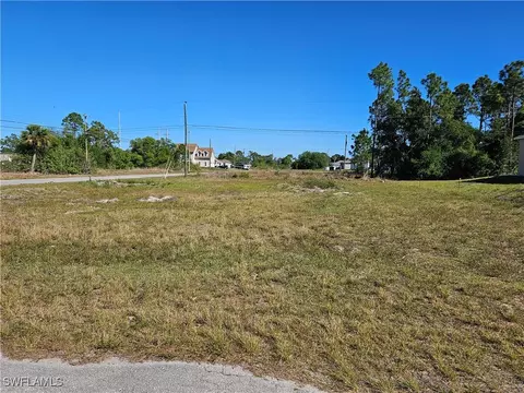 4314 7th St SW, Lehigh Acres, FL 33976