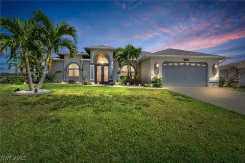 1407 NE 19th Ter, Cape Coral, FL 33909