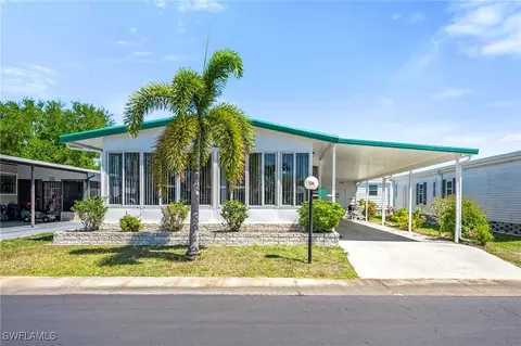 516 Horizon Dr, North Fort Myers, FL 33903