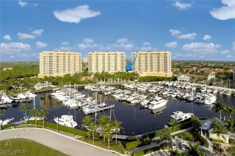 6061 Silver King Blvd #201, Cape Coral, FL 33914
