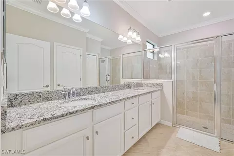 Bath - 19912 Beechcrest Pl, Estero, FL 33928 photo 1 of 3