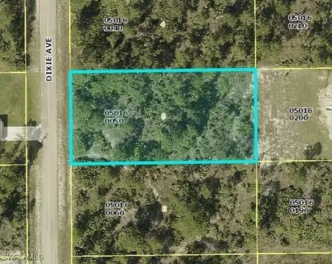 914 Dixie Ave, Lehigh Acres, FL 33972