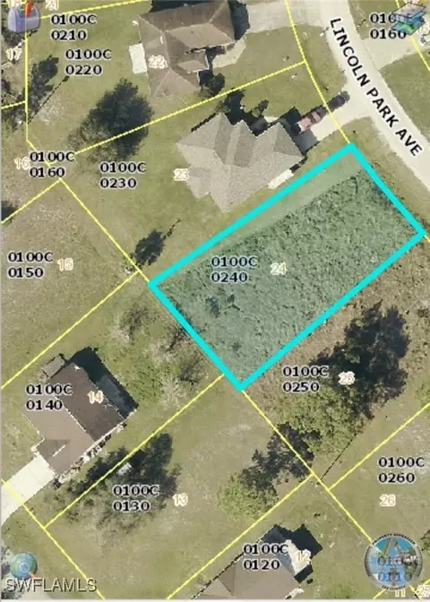 2182 Lincoln Park Ave, Alva, FL 33920