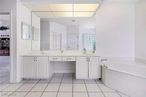 1922 Timberline Dr, Naples, FL 34109 photo 11