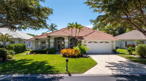1922 Timberline Dr, Naples, FL 34109