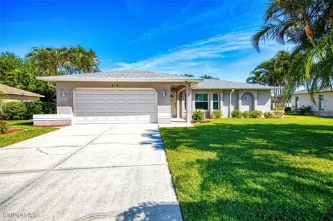 213 SE 19th St, Cape Coral, FL 33990