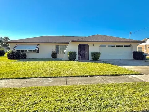 5936 Poetry Ct, North Fort Myers, FL 33903