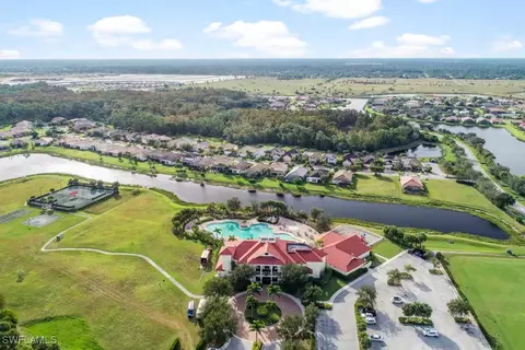 View/Area - 3918 E Hampton Cir, Alva, FL 33920 photo 2 of 5