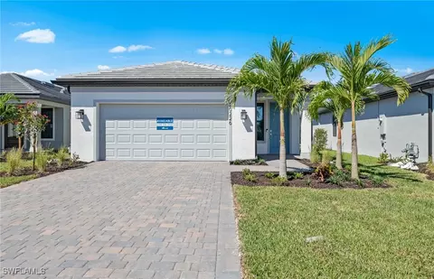 20226 Hartford Blvd, Estero, FL 33928