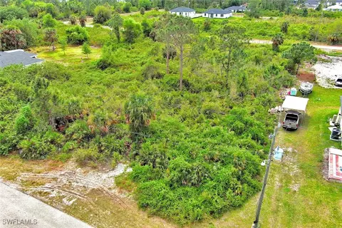 3209 74th St W, Lehigh Acres, FL 33971