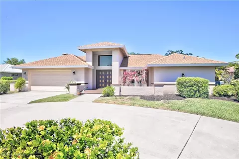 1364 Chalon Ln, Fort Myers, FL 33919