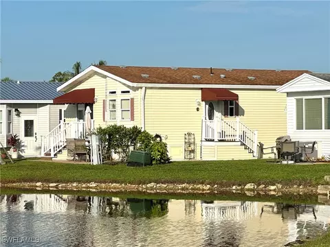 20081 Cobblestone Ct, Estero, FL 33928
