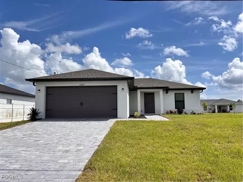 2704 NW 11th St, Cape Coral, FL 33993
