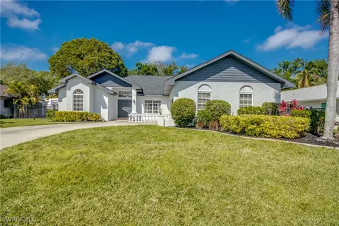 354 Prather Dr, Fort Myers, FL 33919