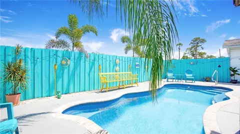 22 Illinois Rd, Lehigh Acres, FL 33936