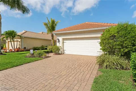 Exterior - 14537 Grapevine Dr, Naples, FL 34114 photo 7 of 14