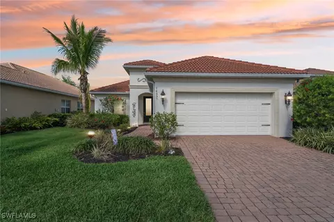 Exterior - 14537 Grapevine Dr, Naples, FL 34114 photo 9 of 14